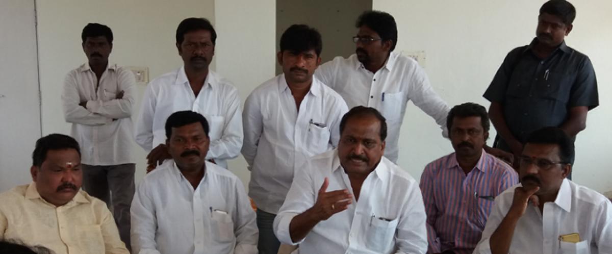 Silpa dares TDP leaders to quit posts for Special Category Status