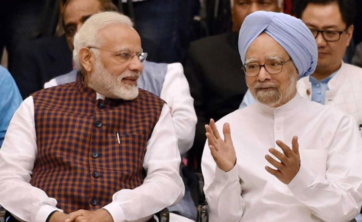 Prime Minister Narendra Modi Wishes Former Prime Minister Manmohan Singh On His 85th Birthday