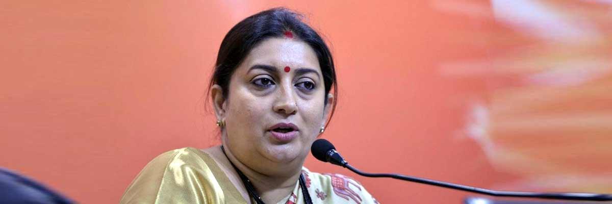 Delhi HC quashes summons against Smriti Irani in defamation case