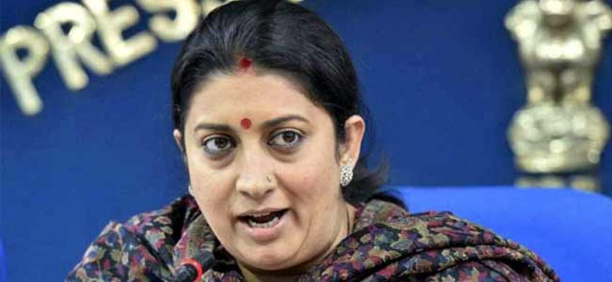 I&B ministry issues clarification over report of Smriti Irani withholding funds for DD, AIR