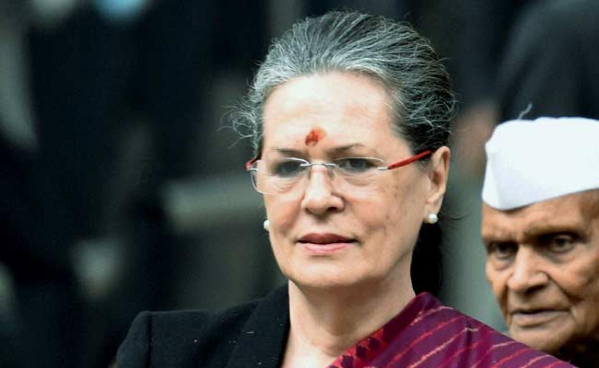 Fight Forces Who Divide Society, Spread Hatred: Sonia Gandhi On Independence Day