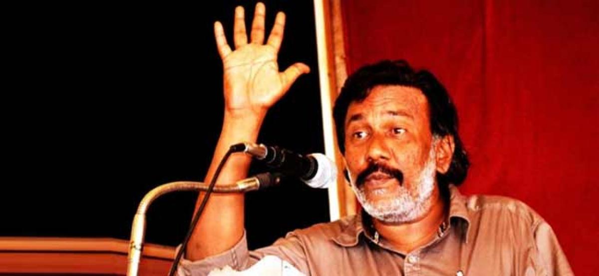 6 RSS workers held for threatening Malayalam poet Kureepuzha Sreekumar