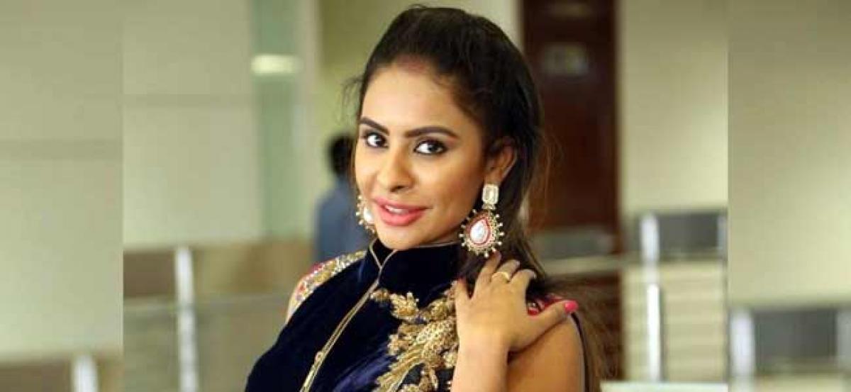 Sri Reddy all set to reveal some more names in her biopic?