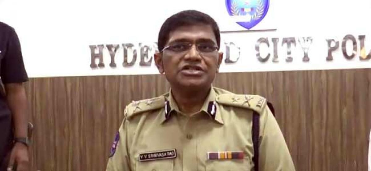 Hyderabad Police receive e-Governance Award