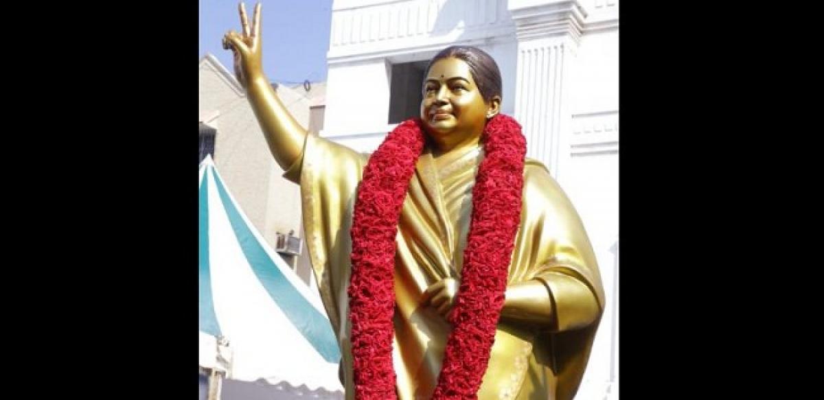 New life-size statue of Amma replaces the one that barely resembled her