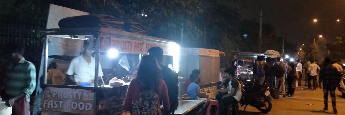 Yummy street food beckons techies
