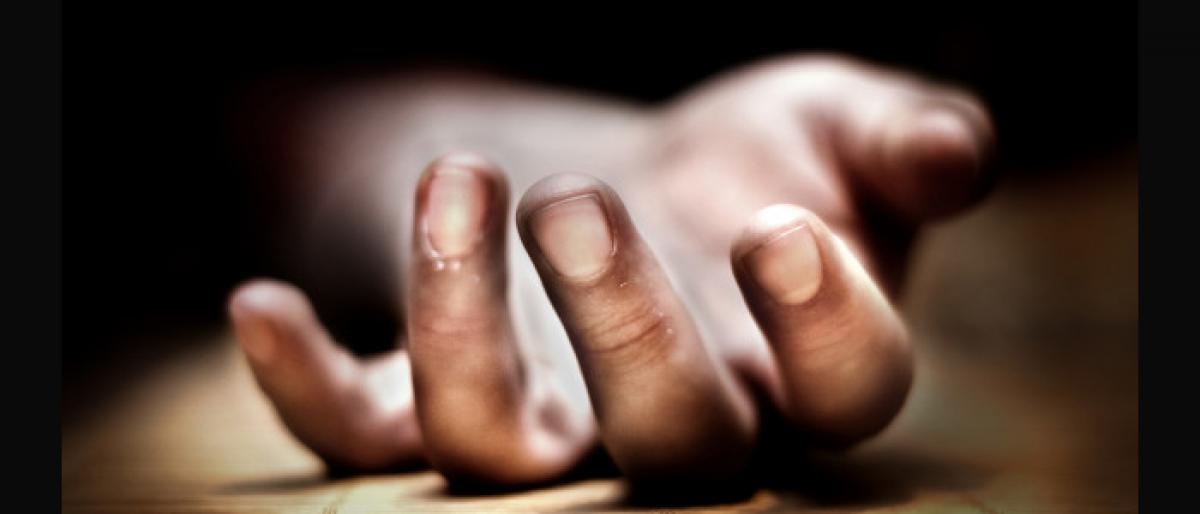 Inter student commits suicide