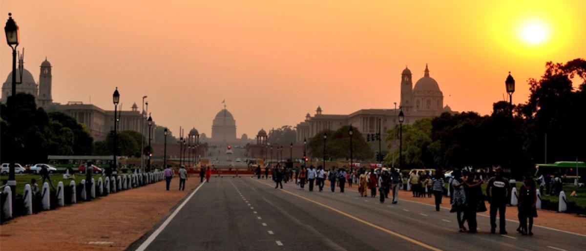 Pleasant Saturday in Delhi, sunny Sunday forecast