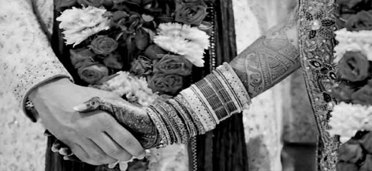 No society can question ‘if an adult man and woman opt for an inter-caste marriage,’ says Supreme Court