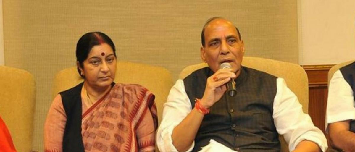 Sushma, Rajnath to brief Opposition ahead of Parliament session