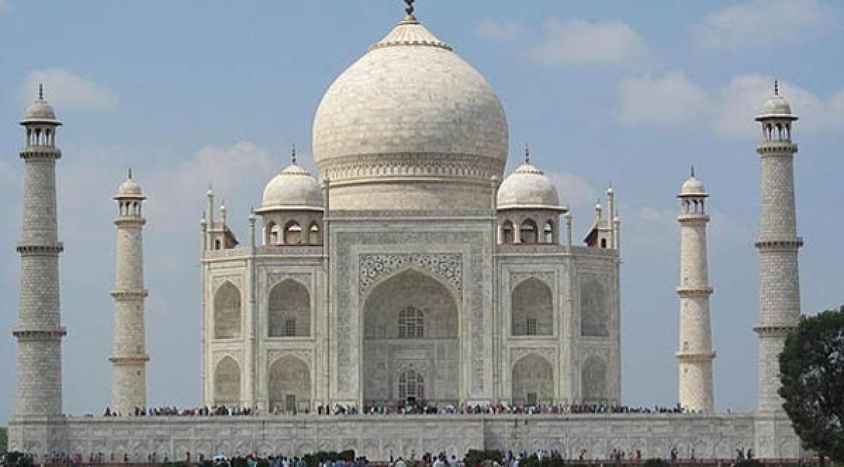 TTZ chief, MoEF Secy responsible for preserving Taj Mahal