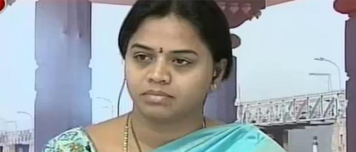 TDP Panchumarti Anuradha alleges BJP nexus with YSRCP, JSP