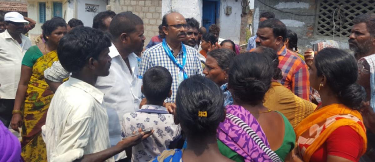 Telangana Jana Samiti demands rehabilitation of poor at Gollapdu channel