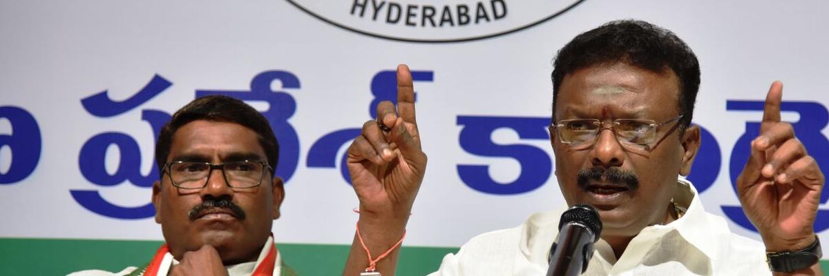 Congress shoots EVM tampering salvo at TRS