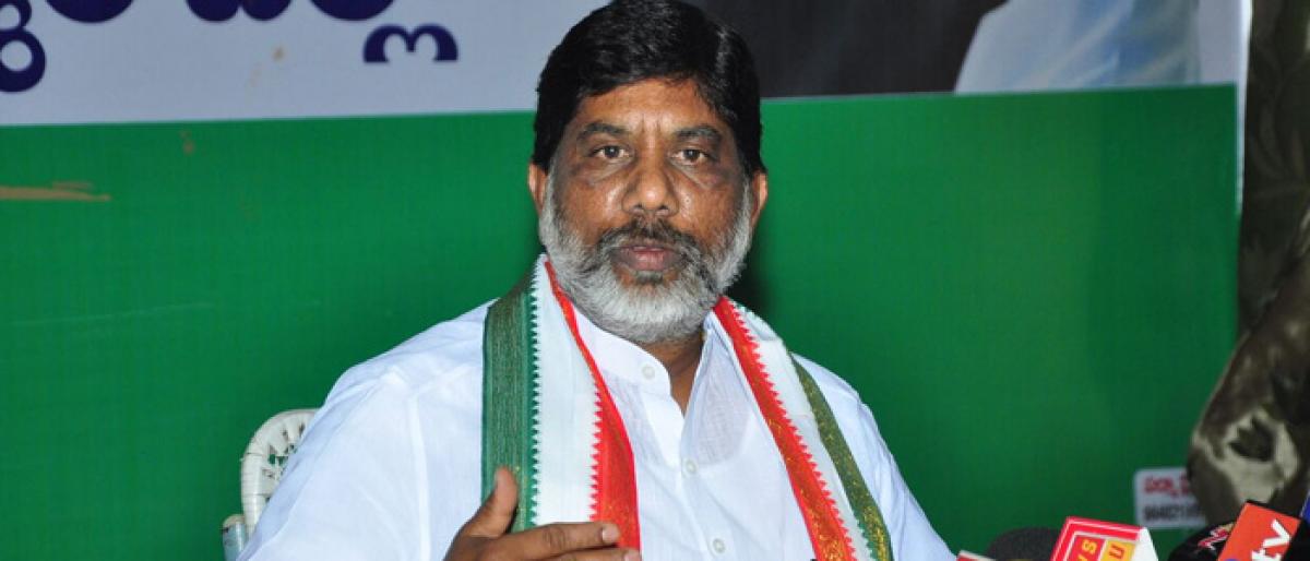 Bhatti slams TRS over MLAs expulsion