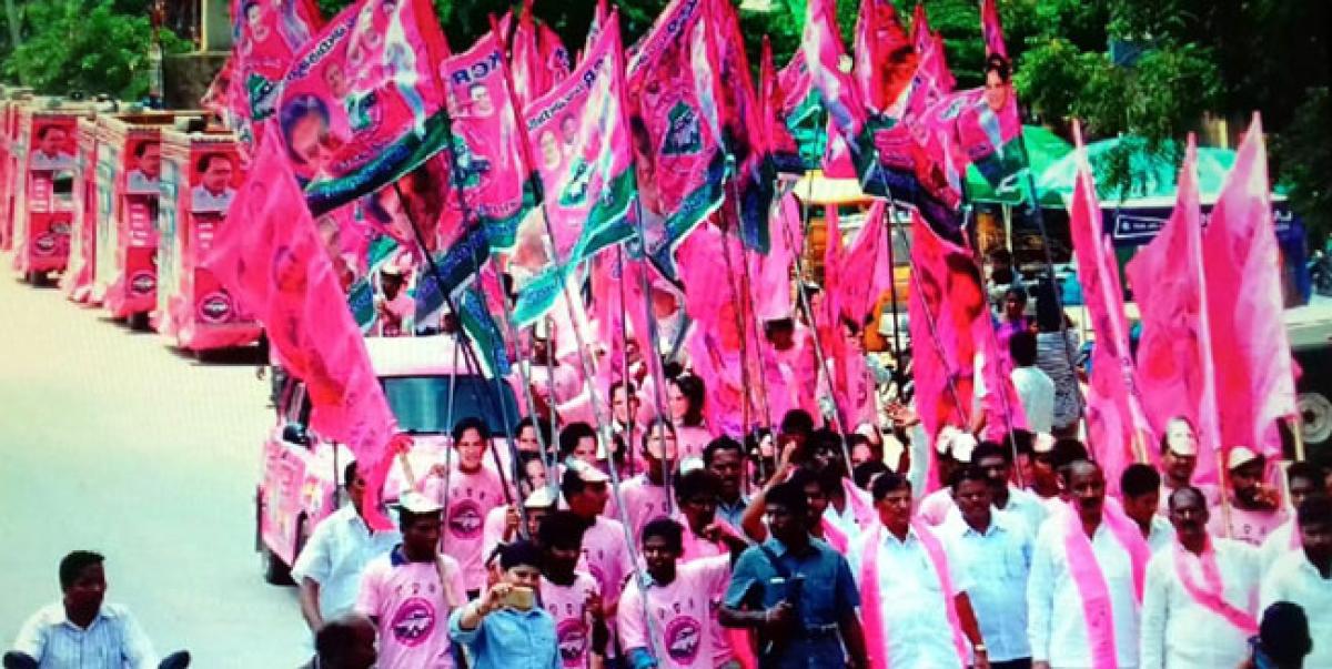 Candidates shake a leg with artistes at TRS meet