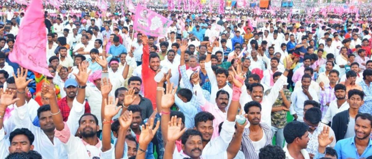 Pragati Nivedana spreads Avedana among Opposition