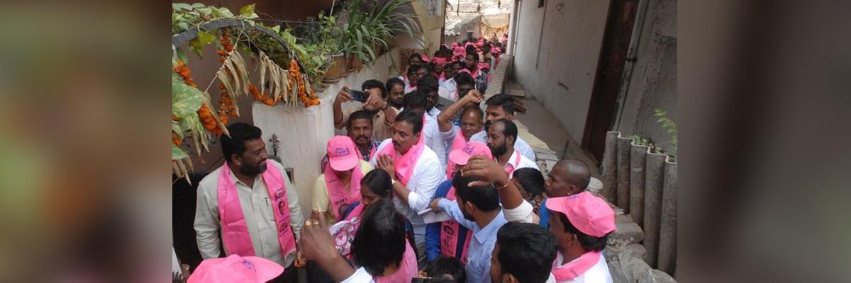 Telangana Assembly Elections 2018: Clash breaks out after BJP leader attacked by TRS workers in Khairatabad