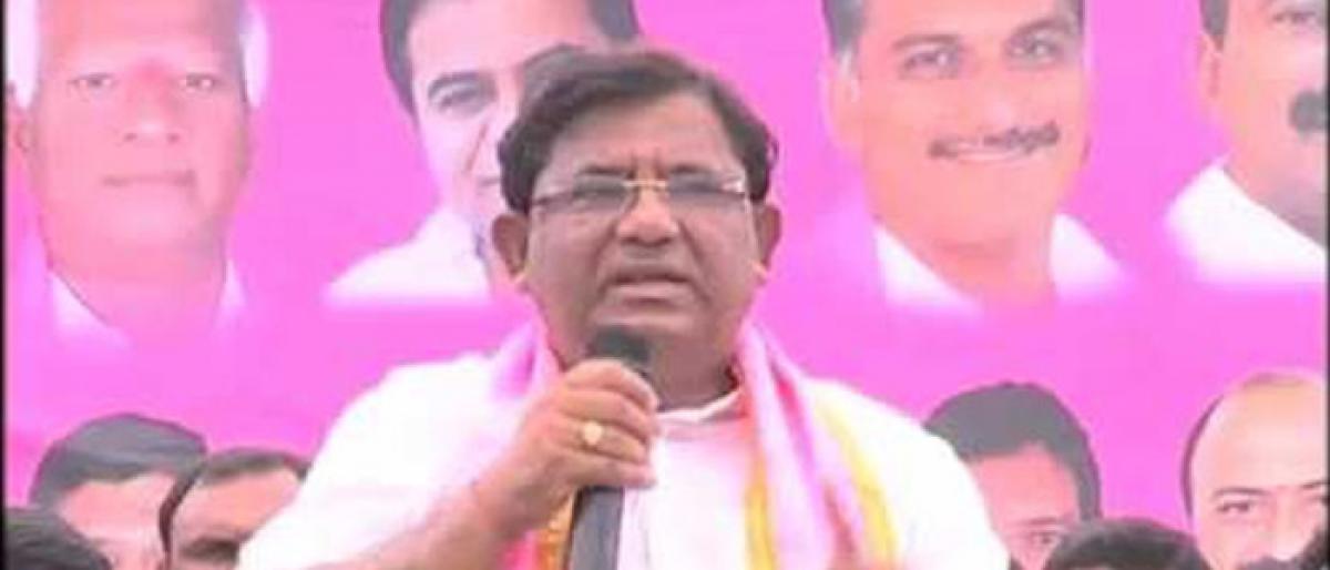 TRS MP Sitaram Naik sees red over north-south divide by ASI
