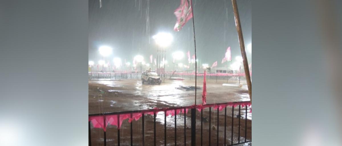 Heavy rain lashes TRS Pragathi Nivedana Sabha venue