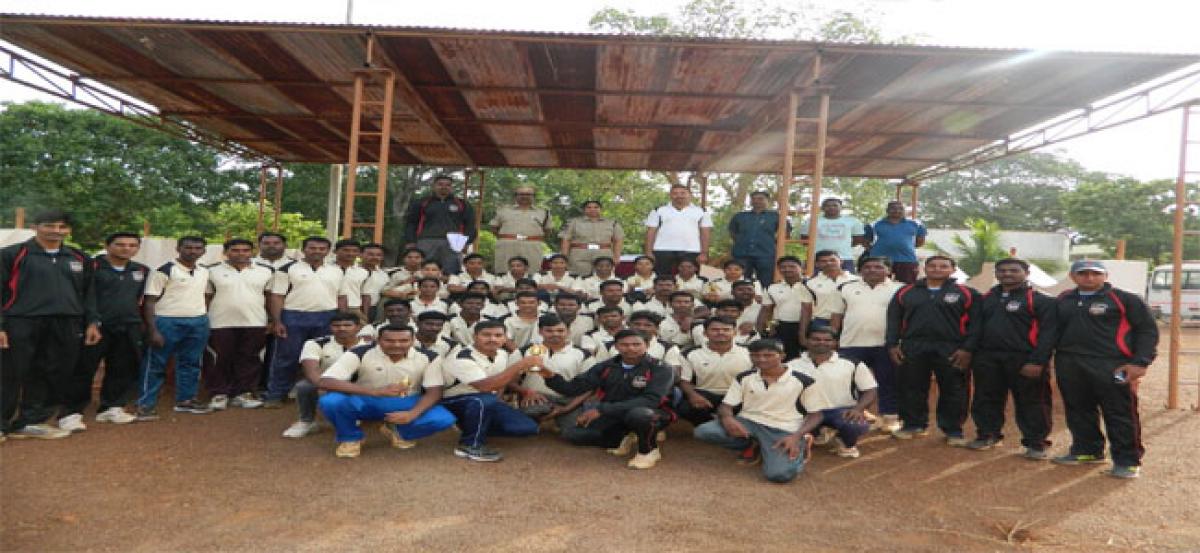 5th batch of constables complete defence police tactical training