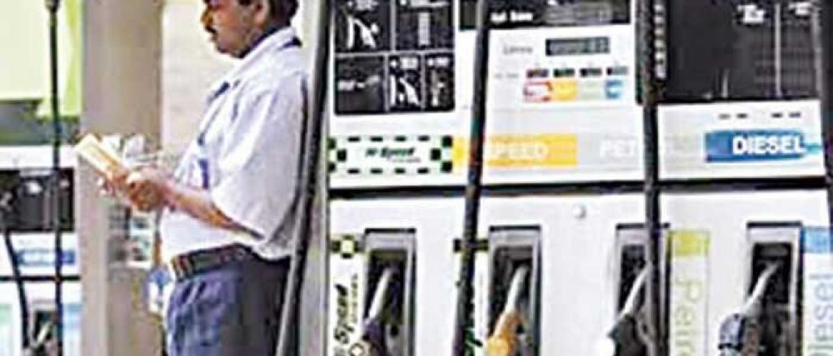 TSRTC to have own petrol pumps