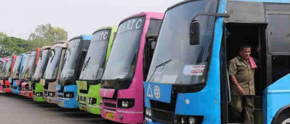 TSRTC unions smell conspiracy to blindside transporters