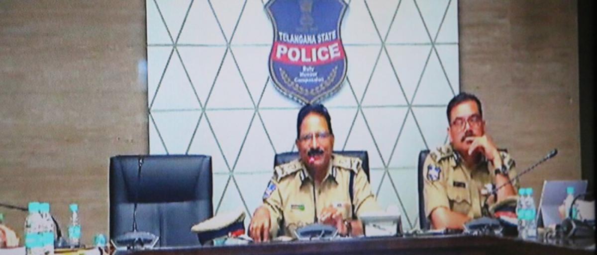 Make use of technology to rid society of crimes: DGP to cops