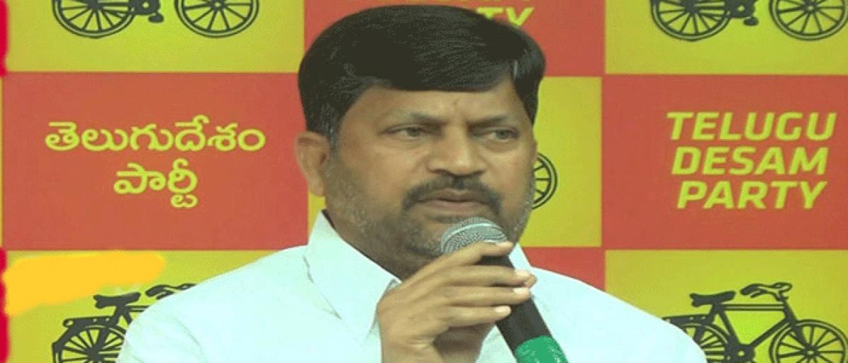 TDP red-faced over KCR’s outburst against Naidu