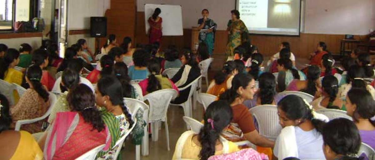 8-day training for teachers from Sep 11