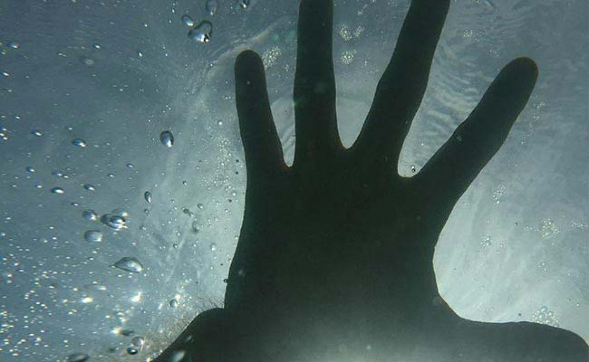 Bengal Teen Slashes Hand In West Midnapore, Police Rule Out Blue Whale Angle