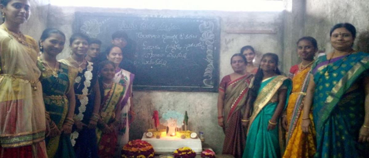 SM School students celebrate Telugu Divas