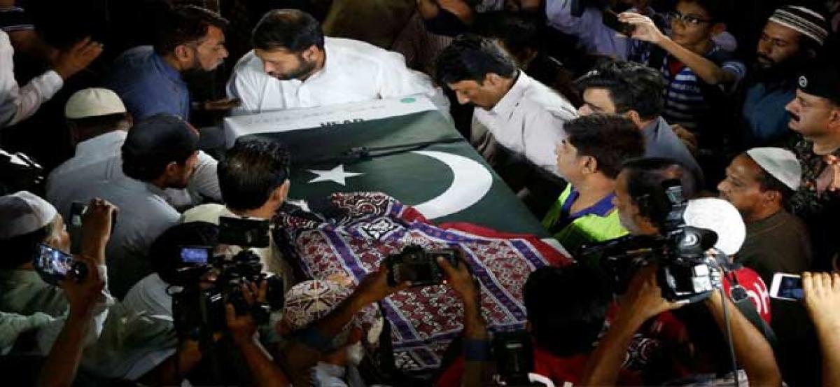 Body of Pak teenager killed in Texas school shooting arrives in Karachi