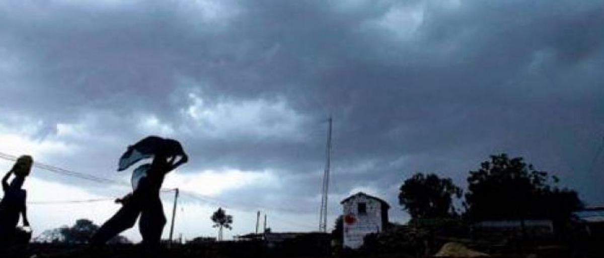 Thunderstorms likely in Telangana districts