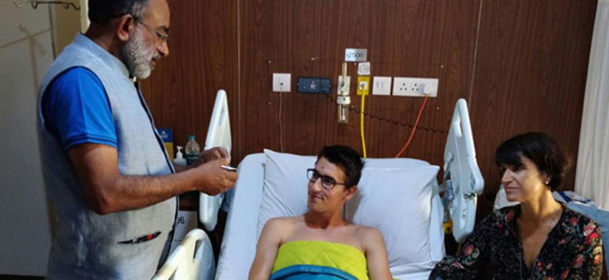 Tourism Minister Alphons meets injured Swiss couple at Delhi hospital