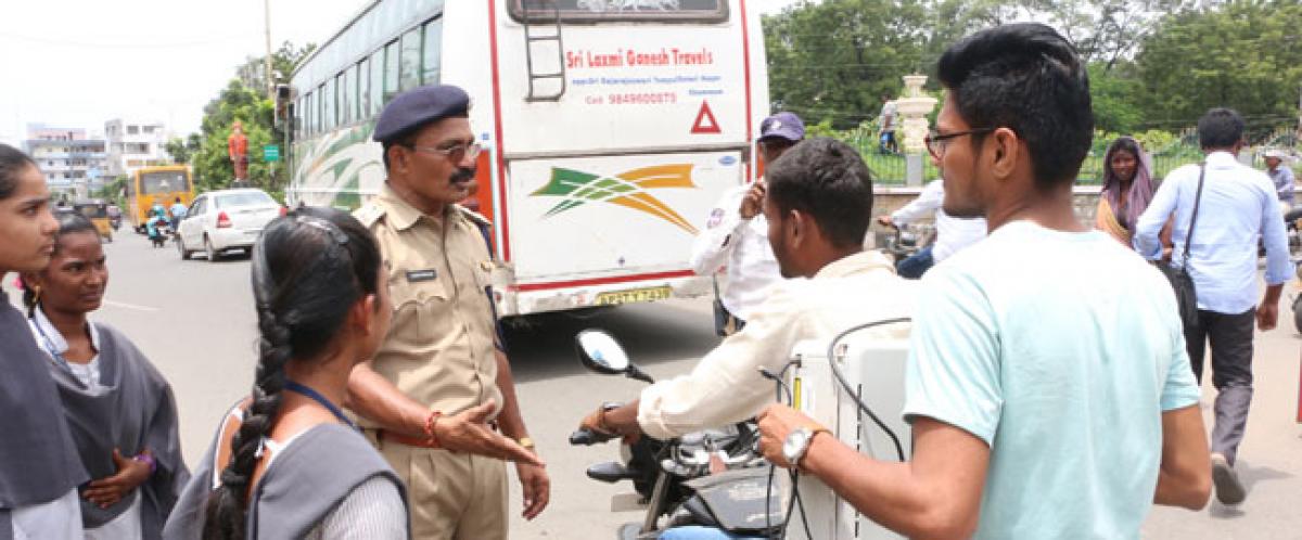 Traffic awareness drive conducted in city