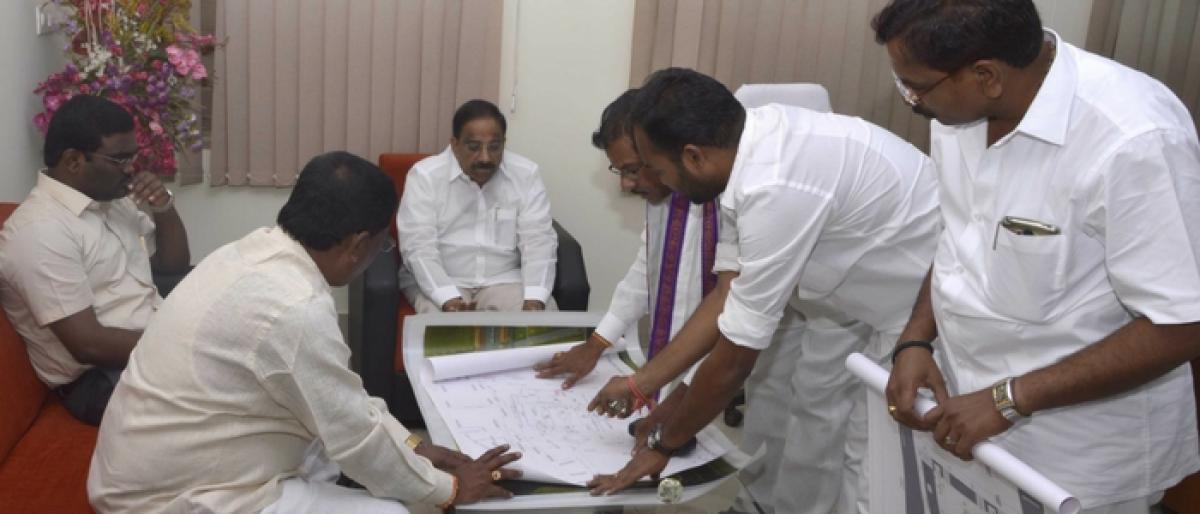 Tummala inspects Bhadradri temple development plan