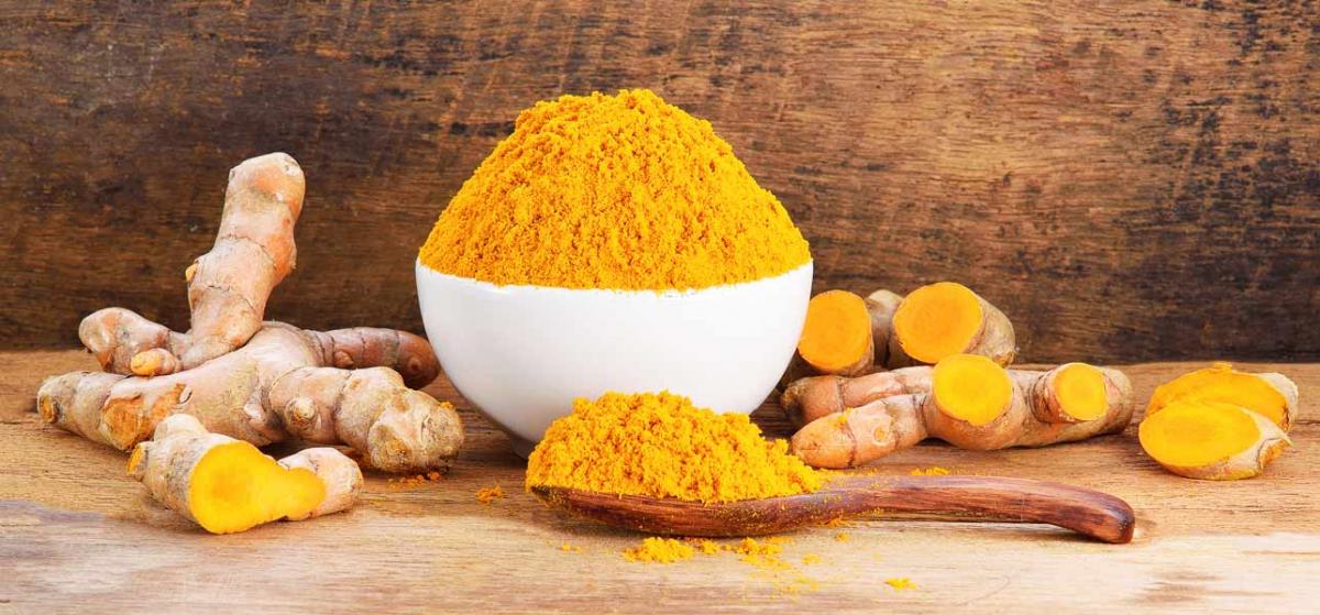 Use turmeric for anit-aging, healing and exfoliate blackheads