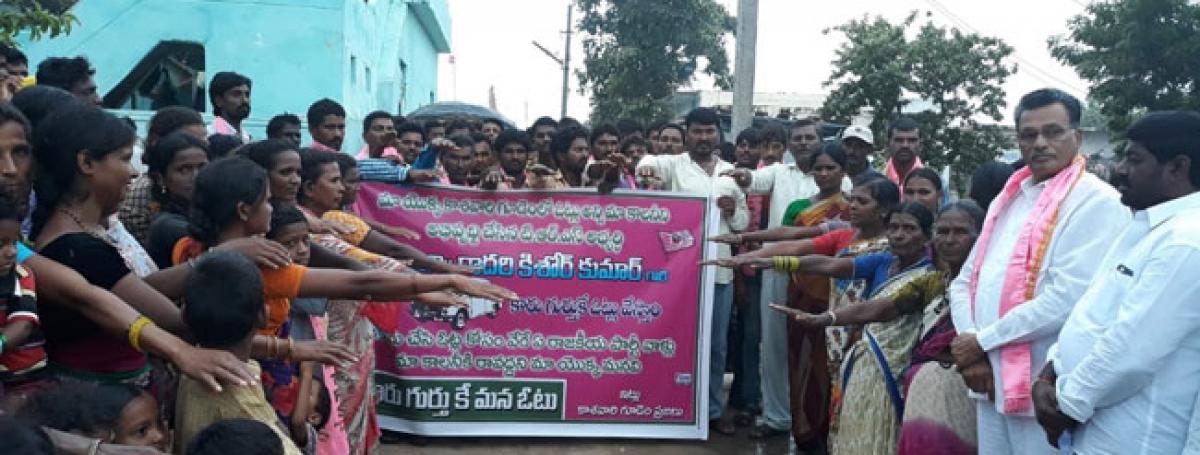 People pledge to vote TRS in upcoming elections