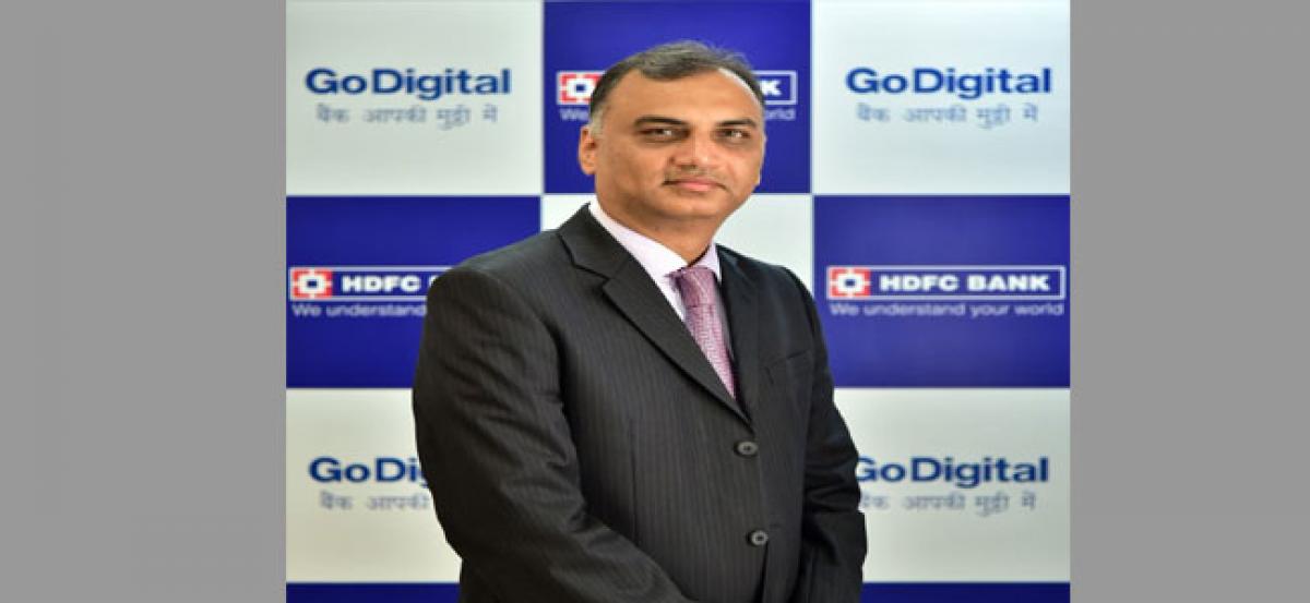 Rakesh Singh heads private banking at HDFC Bank