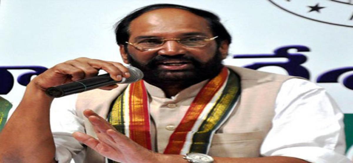 TRS Govt misusing Singarenis resources: Uttam