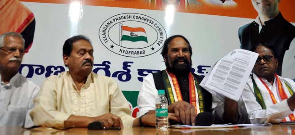 TRS Govt wants to put off Panchayat Raj elections, alleges Uttam