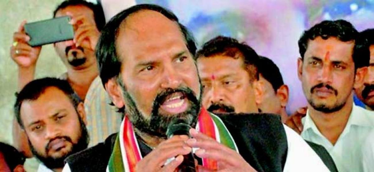 HC verdict on Cong MLAs expulsion a slap on KCRs face: Uttam