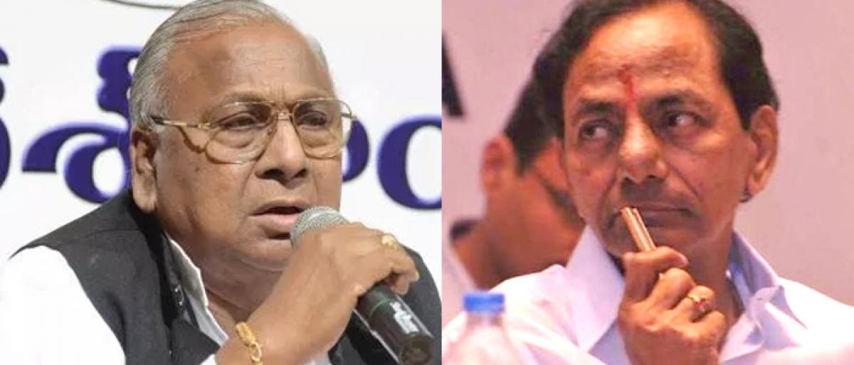 VH dares CM KCR to hold meeting in OU