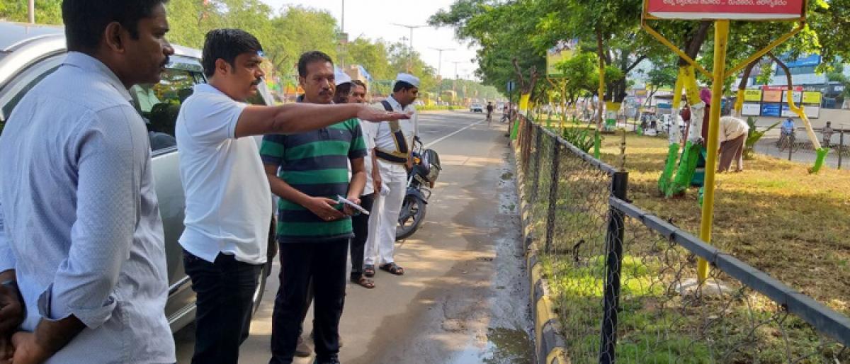 Vijayawada civic chief directs officials to improve greenery