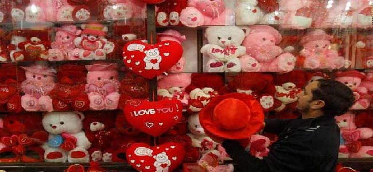 5 platforms to help you plan Valentines Day