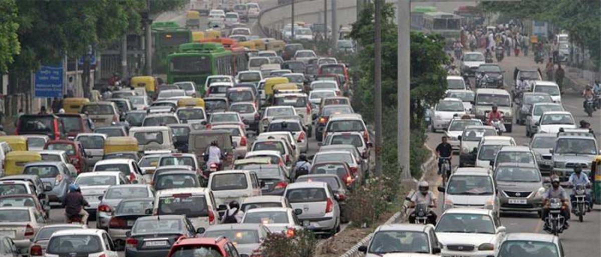 Old petrol, diesel vehicles may be impounded in delhi