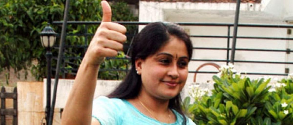 Vijayashanti may be made AICC Secy