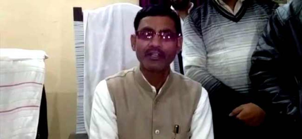 After Giriraj Singhs comment, BJP MLA Vikram Saini says irresponsible leaders allowed Muslims to live in India