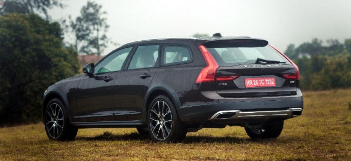 Volvo V90 Cross Country Launched At Rs 60 Lakh
